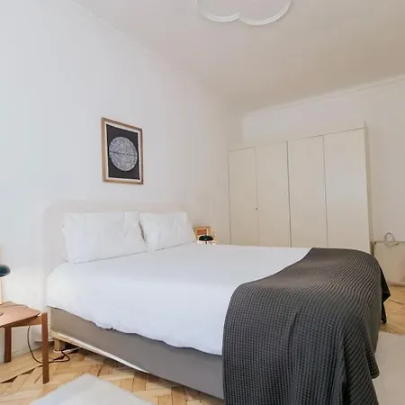 D'agua - Queen Size Bed & Private Pateo Διαμέρισμα