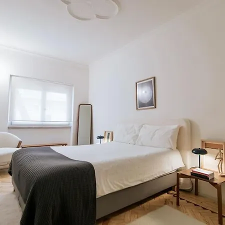 D'agua - Queen Size Bed & Private Pateo